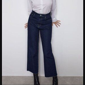 NWT ZARA CROPPED ‘90S JEANS ZW PREMIUM size‎ 2